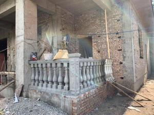 H:99cm W:18cm <span class=keywords><strong>poste</strong></span> <span class=keywords><strong>de</strong></span> esquina prefabricado plástico decorativo cuadrado balaustre <span class=keywords><strong>de</strong></span> hormigón molde <span class=keywords><strong>de</strong></span> esquina para la venta - Product Image 5