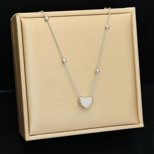 Saint Valentin amour épissage titane acier <span class=keywords><strong>ne</strong></span> se décolore <span class=keywords><strong>pas</strong></span> nouveau coeur plaqué or 18K femmes colliers - Product Image 4