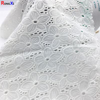 Haute qualité RXF0562 nouvelle fleur Design oeillet 100% coton broderie anglais Schiffli broderie tissu mariage dentelle tissu