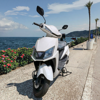 Moto électrique de tourisme homologuée pour la route 1000W 1500W 2000W 60V, scooter électrique haute puissance à pression hydraulique