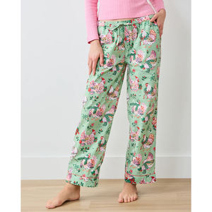 Conjunto de pijama para pedidos al por mayor a granel con tela suave personalizada para mujeres y pijama de diseño de calidad superior para mujeres con ajuste cómodo - Product Image 3