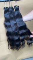 Extensions de cheveux humains vierges non traités, alignés sur les cuticules, en vrac, ondulés, pour tissage à coudre, origine Vietnamienne
