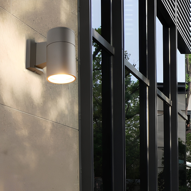Waterproof IP65 LED Outdoor Wall Light 12W ETL 3000K Warm White Aluminum Alloy Die-Cast 30 Beam Angle 3-Year Warranty Garden