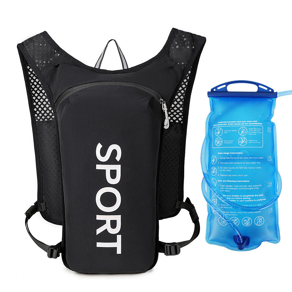 Black with white plus water bag - below 20l