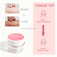 Crème éclaircissante anti-radicaux libres OTVENA, végane, prévient la formation de taches sombres, maintient une peau éclatante et claire, tous types de peau, utilisation de jour, faible concentration.