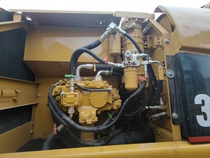 Vente Flash : Excavatrice sur Chenilles Hydraulique d'Occasion Caterpillar 320CL 20T Fabriquée au Japon, Moteur 3066 et Pompe Moteur d'Origine Japonaise, Haute Qualité - Product Image 6