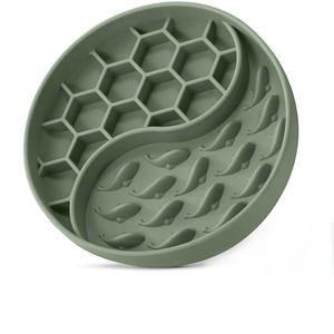 แผ่นรองเลียสัตว์เลี้ยงแผ่นซิลิโคนสำหรับสุนัขเลียเพื่อบรรเทาความวิตกกังวลตัวป้อนช้าออกแบบโลโก้ได้ตามต้องการ - Product Image 1