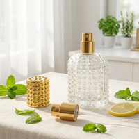 Flacon de parfum en verre rechargeable de luxe, style rétro chic, coupe carrée, flacon de parfum vintage transparent avec atomiseur à fine brume
