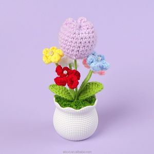 ดอกไม้ประดิษฐ์ถักโครเชต์ทำมือ ดอกทานตะวัน ดอกทิวลิป ดอกกุหลาบ ในกระถางสีขาว - Product Image 5