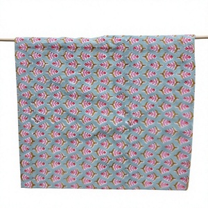 Tela de Algodón con Estampado Floral Azul Claro, Hecha a Mano en India, Textil Tradicional, Suave, Transpirable, Material de Algodón Premium - Product Image 1