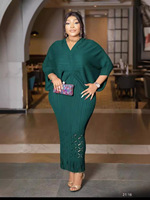 Robe maxi décontractée grande taille avec imprimé floral contrastant et design plissé, robes grande taille pour femmes, vente en gros