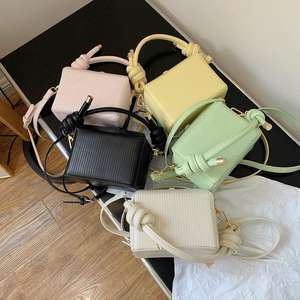 Sac carré tendance pour célébrités en ligne avec nouvelle ligne verticale effet <span class=keywords><strong>tatouage</strong></span>, sac à main et sac à bandoulière mode transfrontalière - Product Image 2