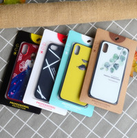 Boîte personnalisée en papier pour accessoires de téléphone portable Smartphone Protecteur d'écran bon marché Boîte d'emballage en papier kraft brun avec fenêtre transparente