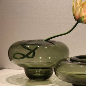 Jarrón de vidrio de estilo creativo con diseño de calabaza, decoración simple para sala de estar, modelo de decoración para habitación, dispositivo para arreglos florales hidropónicos. - Product Image 4