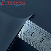 Tissu composite polyester/spandex imperméable simple face 1,8 mm pour textile de maison, parapluie et sac à dos avec couche d'espacement collée - Vente en gros