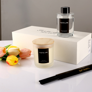 Luxuriöses Duftkerzen- und Diffusor-Set aus Sojawachs – Langlebiges Geschenk zur Dekoration für Zuhause, Geburtstag, Innenbereich, in edler Geschenkbox - Product Image 3