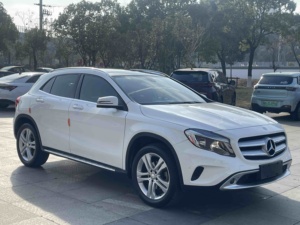 Venta al Por Mayor de Autos Usados <span class=keywords><strong>Mercedes</strong></span> Benz Clase <span class=keywords><strong>GLA</strong></span> 2015 <span class=keywords><strong>GLA</strong></span> <span class=keywords><strong>200</strong></span> Dynamic Edition, Inventario de Concesionario, SUV para Exportación, Autos de <span class=keywords><strong>Segunda</strong></span> <span class=keywords><strong>Mano</strong></span> - Product Image 3