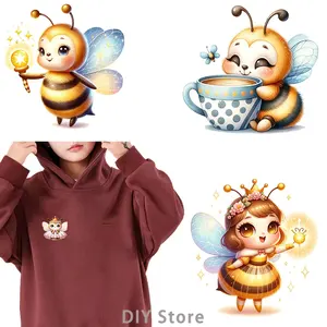 Belle petite abeille DTF transferts prêt à appuyer sur le transfert de chaleur sur les vêtements fer sur patchs thermiques pour le transfert de chaleur des vêtements