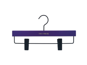 Phong cách ngắn gọn màu tím cao su tráng nhựa Móc áo phù hợp với áo và quần Móc Áo với màu sắc tùy chỉnh logo - Product Image 4