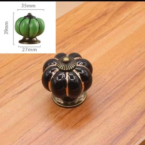 Poignée de meuble multifonctionnelle au design citrouille de dessin animé, colorée, pour armoire de chevet et porte, avec vis de fixation - Product Image 6