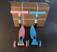 Patinete Infantil de 3 Ruedas con Luces, Patinete para Niños de 2 a 12 Años, Altura Ajustable, Plegable