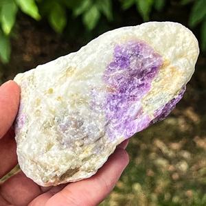 Piedra Natural de Hackmanita en Bruto al por Mayor, con Fuerte Respuesta a Luz UV, para Colección, Decoración de Hogar, Oficina y Peceras - Product Image 5