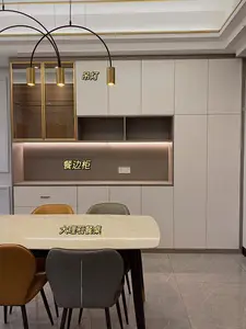 Işık lüks buzdolabı dolabı özelleştirilmiş gömülü Modern ve Minimalist oturma odası depolama dolabı mutfak dolapları