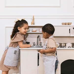 Cocina <span class=keywords><strong>para</strong></span> niños, fregadero, estufa, horno, microondas y almacenamiento, juguete de cocina de madera - Product Image 5