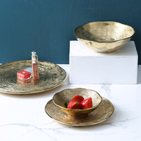 Service de vaisselle moderne écologique jetable en or pour banquets du Moyen-Orient, salle à manger fine, plat en métal émaillé pour