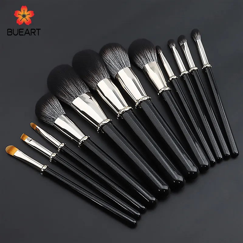 BUEYA Lot de 12 pinceaux de maquillage avec manche en bois noir et tube en or et diamant Pinceau à poudre avec pochette pour set de pinceaux cosmétiques