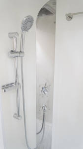 <span class=keywords><strong>Caravane</strong></span> de camping-car en forme de larme ECOCAMPOR pour la vente en gros tout-terrain avec cuisine et boîte de rangement certifiée CE <span class=keywords><strong>prix</strong></span> d'usine OEM - Product Image 4