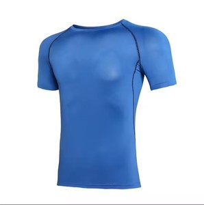 T-shirt de sport moulant à séchage rapide avec logo personnalisé pour homme, vêtements de sport compressifs en maille respirante - Product Image 6