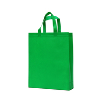 Logo personnalisé couleur unie sac non-tissé magasin de plein air sacs à provisions acceptent la conception poignée sac non-tissé