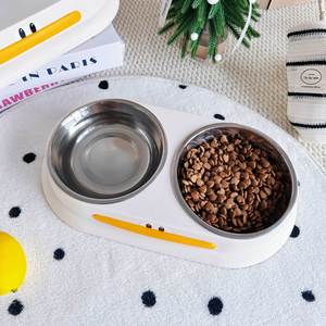 Daoge - Tazón de acero inoxidable para mascotas, plato doble para agua y comida, diseño de patito lindo para perros y gatos - Product Image 1