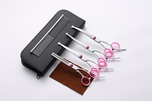 Juego de <span class=keywords><strong>Tijeras</strong></span> para Mascotas de Acero Inoxidable, Herramientas de Peluquería con Dientes Curvos para Cortar y Peinar el Pelo de Perros - Product Image 5