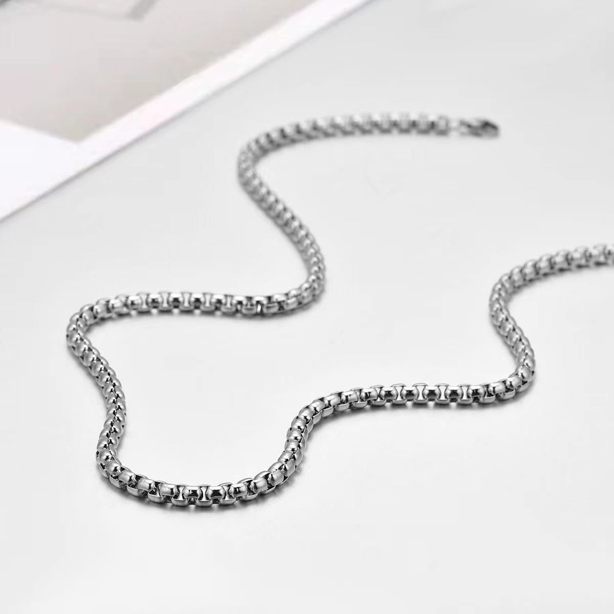 Silver Chain A