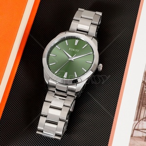 Venta al por mayor Baratos relojes de pulsera de lujo de cuarzo para los hombres y las mujeres a prueba de agua precios bajos personalizados de alta calidad reloj de acero inoxidable - Product Image 6