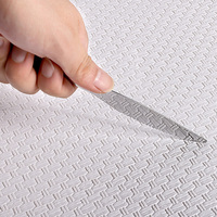 Ventes en gros de sets de table ronds en cuir PU imperméables et isolants thermiques de style occidental pour table à manger
