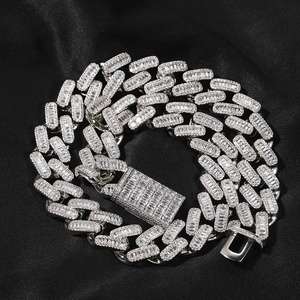 Nuovo Design Moda Street <span class=keywords><strong>Rap</strong></span> Gioielli <span class=keywords><strong>Hip</strong></span> <span class=keywords><strong>Hop</strong></span> Collana da Uomo con Catena Cuban Link Iced Out Prong da 20mm con Baguette Pesanti - Product Image 1
