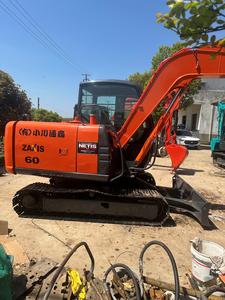Mini-excavatrice hydraulique sur chenilles HITACHI ZX60 de 6 tonnes d'occasion, d'origine japonaise, très rentable, à bas prix en vente - Product Image 4