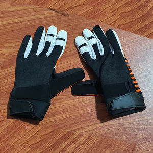 ถุงมือกีฬาชนิดเกลิค - Product Image 5