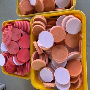 Disque de polissage en laine auto-adhésif, adapté au ponçage intensif des carrosseries de véhicules et aux tampons de polissage RO/DA - Product Image 5