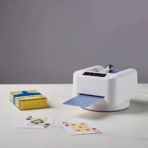 Máquina automática Card Dealer Universal Playing Card Tool 360 Graus Rotating Card Dealer para Casa Máquina De Licenciamento Portátil