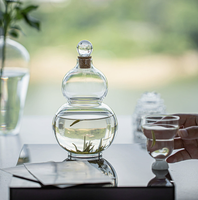 Bouteille de boisson en verre transparente de luxe en forme de gourde de 150 ml, 250 ml, 375 ml, 500 ml avec bouchon en verre pour jus, thé, vin