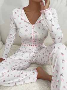 I-0627 Pijama de Verano Casual de Dos Piezas para Mujer con Estampado de Corazones y Logotipo Frontal, Ropa de Dormir para Mujer - Product Image 6