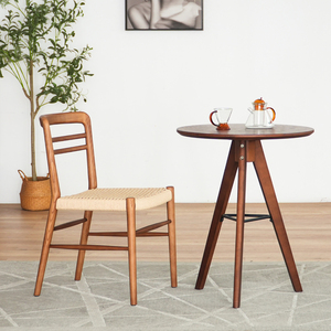 Fabricants de meubles vendent de nombreux fauteuils de <span class=keywords><strong>salle</strong></span> <span class=keywords><strong>à</strong></span> <span class=keywords><strong>manger</strong></span> de style crème simple avec dossier en <span class=keywords><strong>rotin</strong></span> tressé, chaises de café, chaises d'hôtel - Product Image 4
