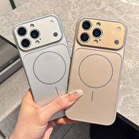 Passez instantanément à l'iPhone 17 : coques de protection magnétiques tendance et populaires pour toute la gamme iPhone.