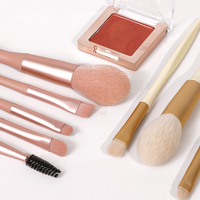 Ensemble de 5 pinceaux cosmétiques Morandi en poils synthétiques avec manche en bois pour le maquillage du visage, la poudre libre, les fards à paupières, les cils et le peigne