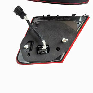 <span class=keywords><strong>Feux</strong></span> arrière améliorés pour Mercedes-Benz Classe E <span class=keywords><strong>207</strong></span> (2009-2013) – Transformation de <span class=keywords><strong>feux</strong></span> anciens en nouveaux à LED avec clignotants et <span class=keywords><strong>feux</strong></span> stop – Pièces et accessoires automobiles - Product Image 4