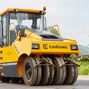 ลูกกลิ้งยางลม20ton 6520E จากแบรนด์ชั้นนำ97kw - Product Image 4